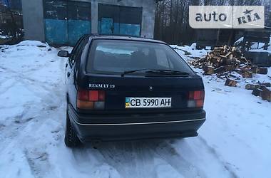 Хэтчбек Renault 19 1989 в Коростышеве