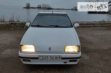 Хэтчбек Renault 19 1990 в Никополе