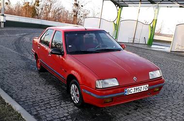 Седан Renault 19 1991 в Золочеве