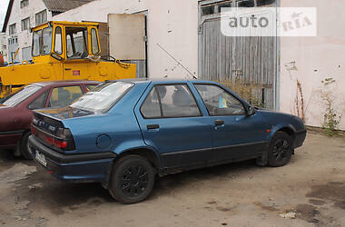 Хэтчбек Renault 19 1998 в Ровно