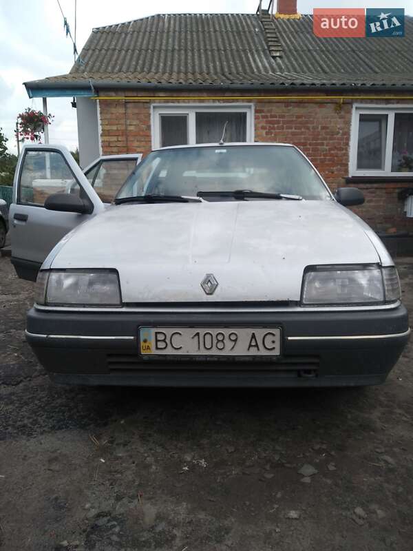 Хетчбек Renault 19 1991 в Рожище фото 8 Хетчбек Renault 19 1991 в Рожище