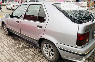 Хэтчбек Renault 19 1990 в Кременчуге