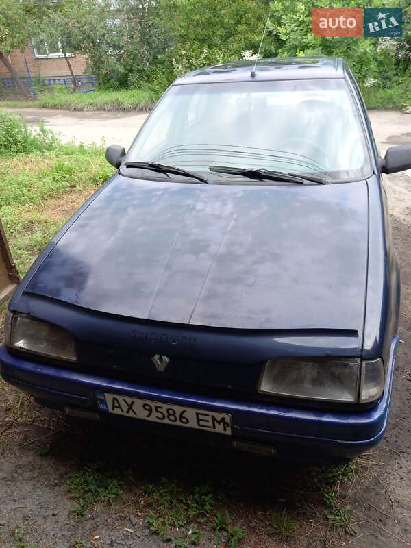 Хэтчбек Renault 19 1990 в Харькове