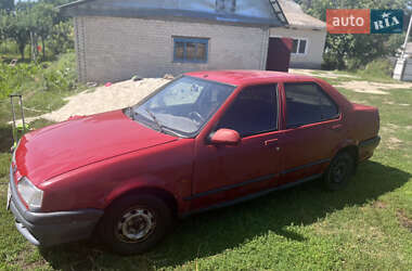 Седан Renault 19 1993 в Теофиполе