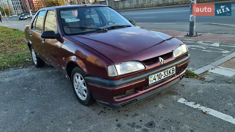 Renault 19