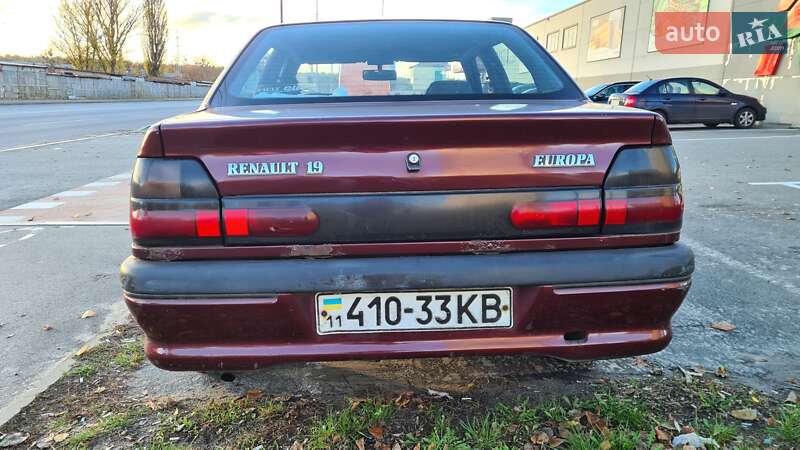 Седан Renault 19 1995 в Києві фото 2 Седан Renault 19 1995 в Києві