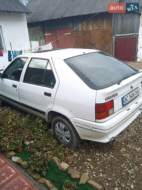 Хэтчбек Renault 19 1991 в Львове
