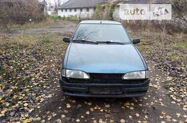 Седан Renault 19 1993 в Збараже