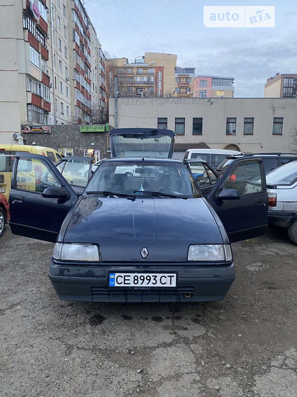 Хэтчбек Renault 19 1991 в Черновцах