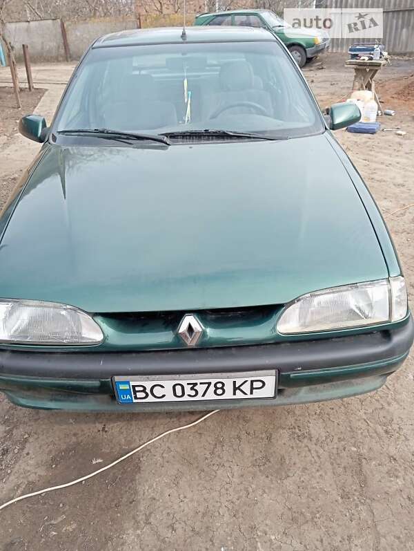 Хэтчбек Renault 19 1994 в Покровском
