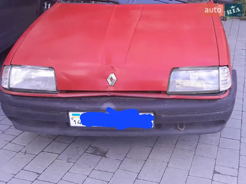 Renault 19