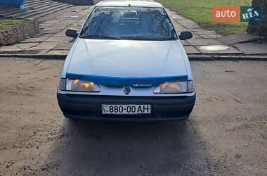 Седан Renault 19 1998 в Каменском