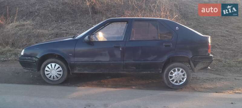 Хетчбек Renault 19 1991 в Косові фото 5 Хетчбек Renault 19 1991 в Косові