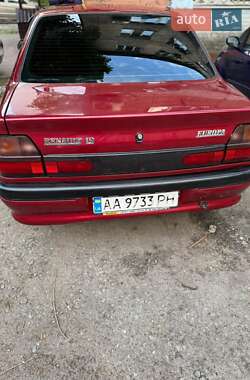 Седан Renault 19 1999 в 