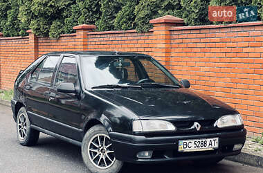 Хэтчбек Renault 19 1995 в 