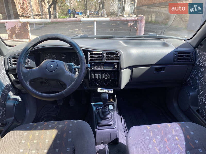 Хэтчбек Renault 19 1993 в Тульчине