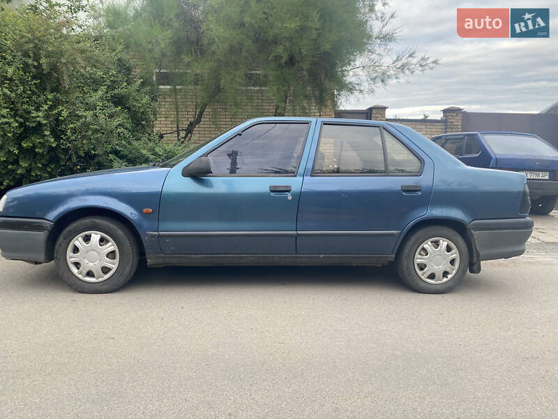 Седан Renault 19 1998 в Харькове