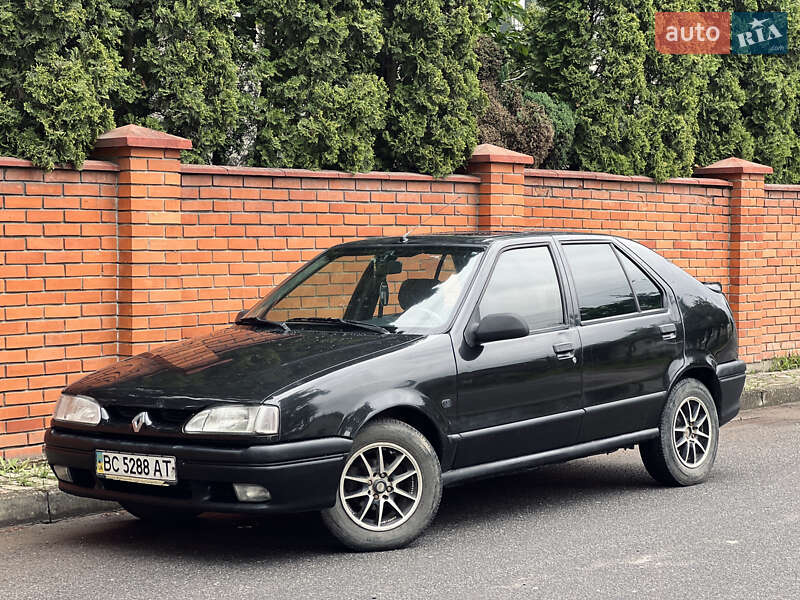 Renault 19 1995