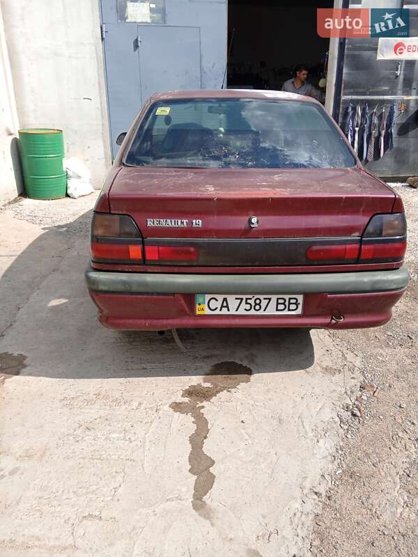 Renault 19 1992 Renault 19 1992