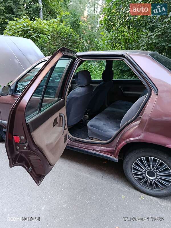 Седан Renault 19 1992 в Хмельницком