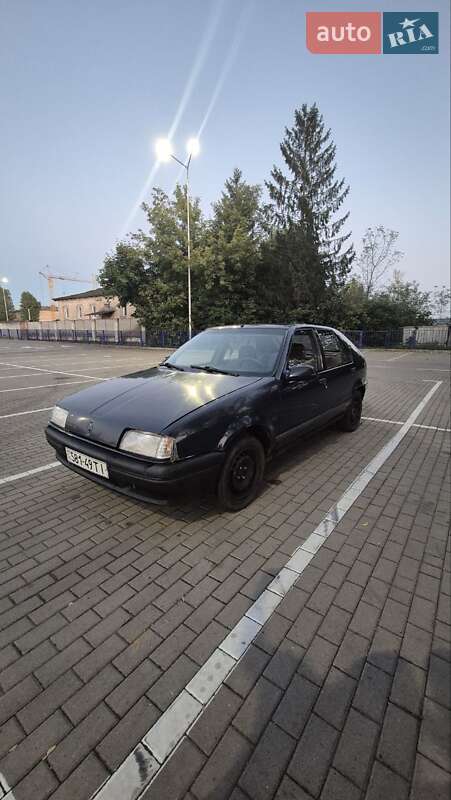 Хэтчбек Renault 19 1990 в Тернополе