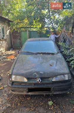 Седан Renault 19 1996 в 