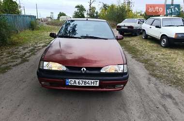 Хэтчбек Renault 19 1993 в Смеле