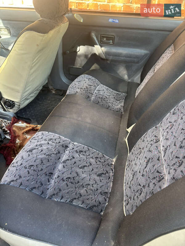 Седан Renault 19 1994 в Хмельницькому