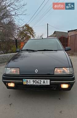 Хетчбек Renault 19 1991 в Полтаві
