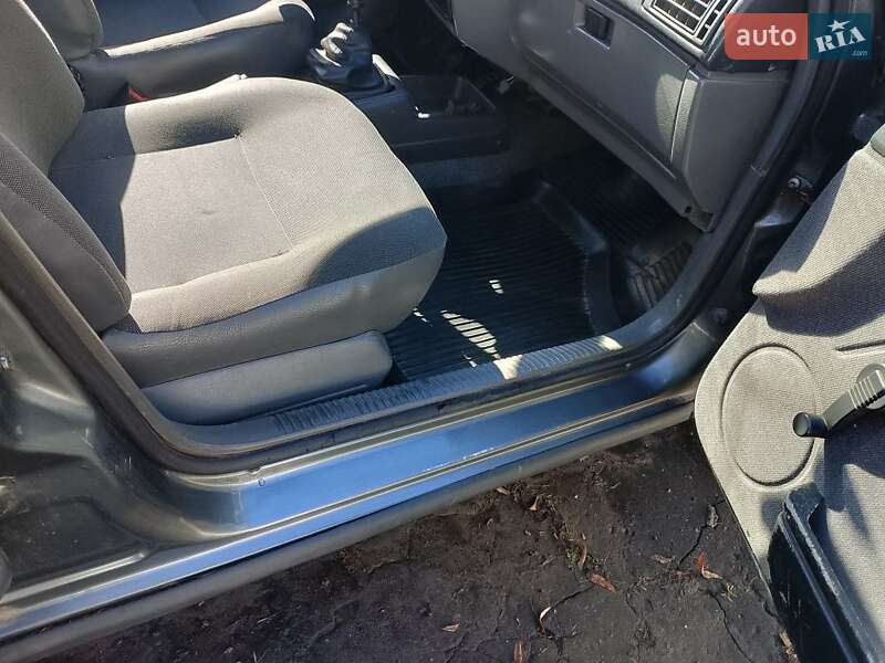 Седан Renault 19 1992 в Умані