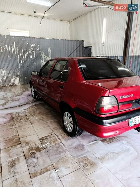 Седан Renault 19 1995 в Киеве