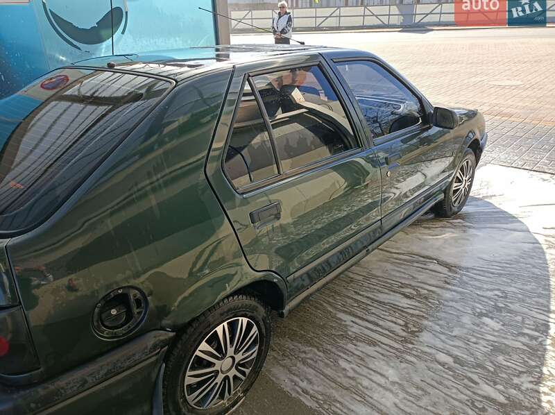 Хэтчбек Renault 19 1993 в Белой Церкви