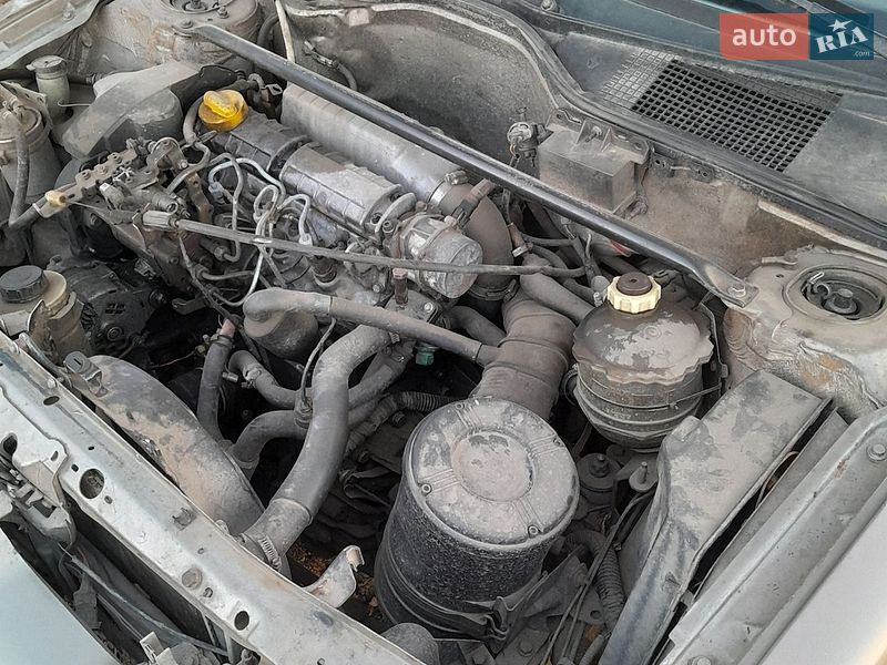 Седан Renault 19 1993 в Оженине