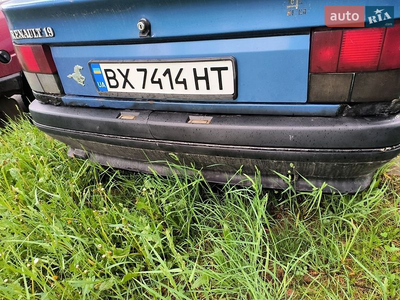 Хетчбек Renault 19 1992 в Красилові