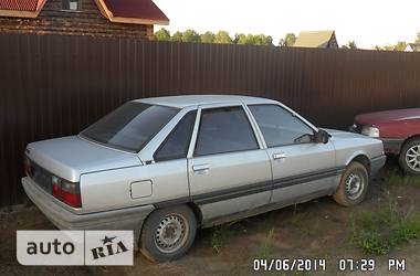 Седан Renault 21 1987 в 