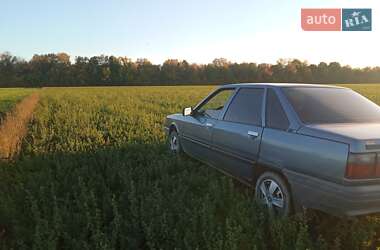 Седан Renault 21 1987 в Томашполе