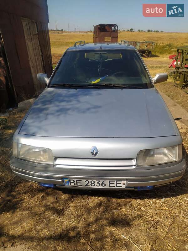 Renault 21 1993