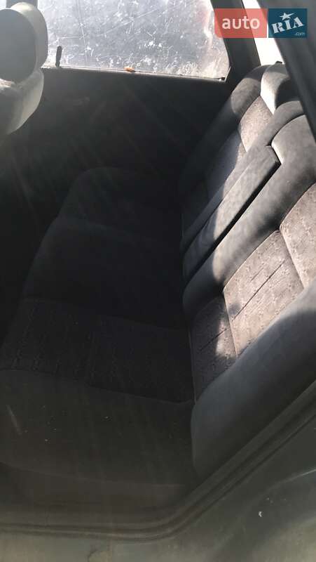 Седан Renault 21 1989 в Киеве