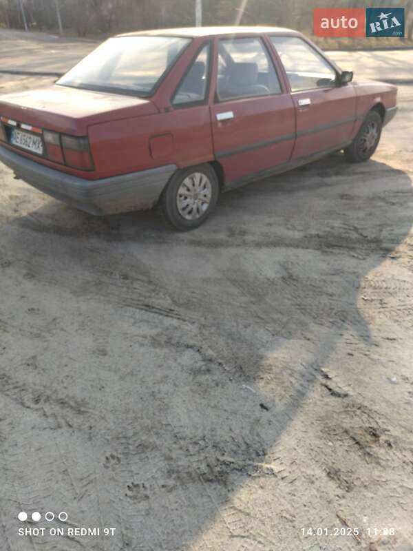 Седан Renault 21 1987 в Каменском
