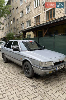 Седан Renault 21 1991 в Черновцах