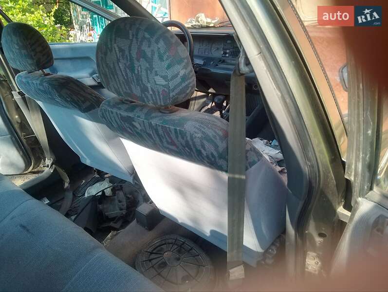 Седан Renault 21 1987 в Хмельницком