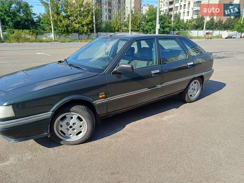 Хэтчбек Renault 21 1990 в Киеве фото 2 Хэтчбек Renault 21 1990 в Киеве