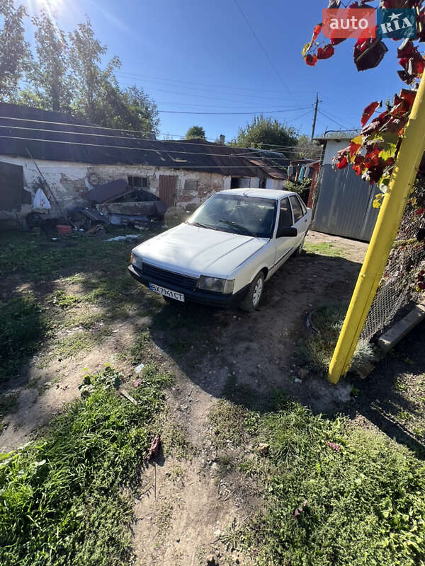 Renault 21 1987 Renault 21 1987
