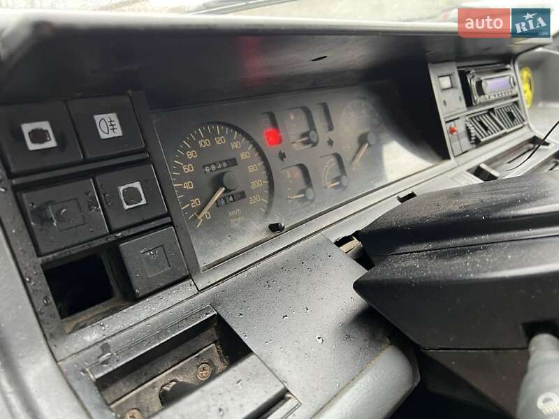 Седан Renault 21 1988 в Кременці