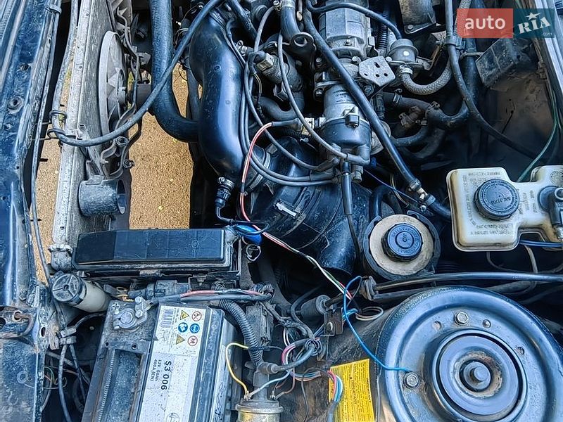 Седан Renault 21 1990 в Днепре