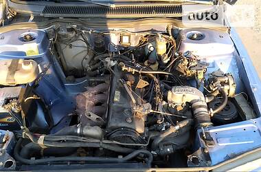 Хетчбек Renault 25 1987 в 
