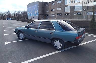 Ліфтбек Renault 25 1987 в Селидовому