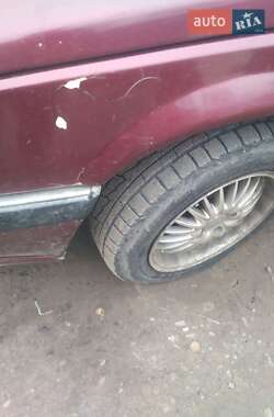 Хэтчбек Renault 25 1987 в Буске