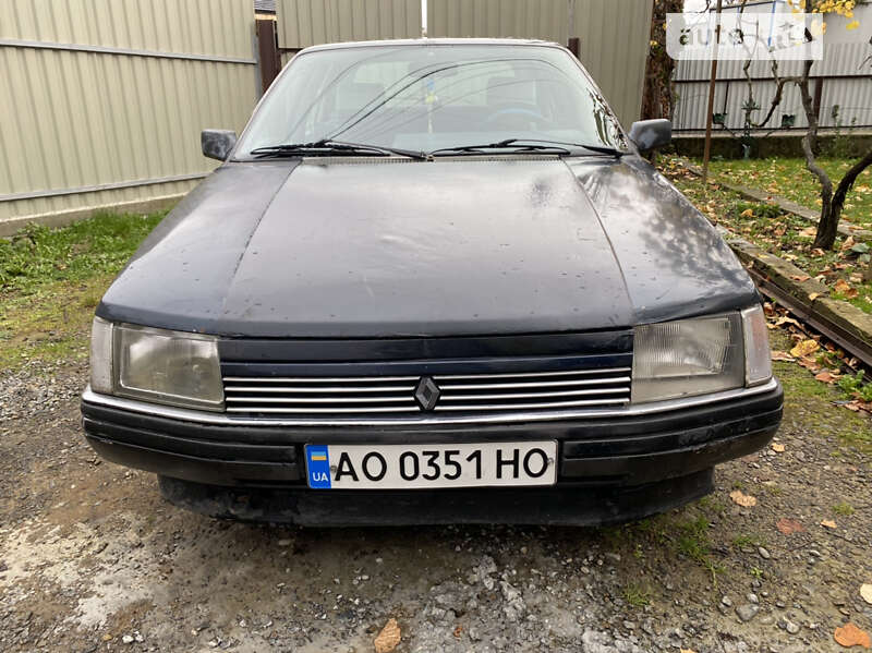 Хэтчбек Renault 25 1988 в Ужгороде