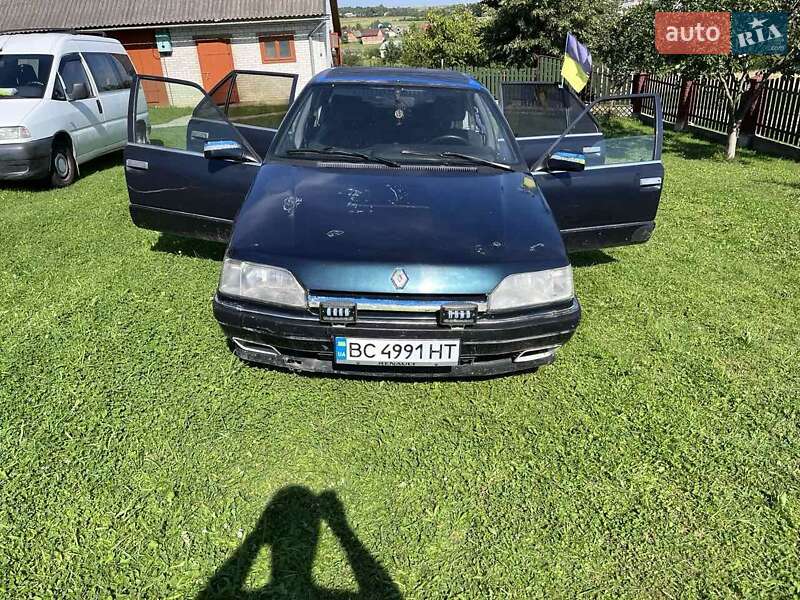 Хэтчбек Renault 25 1986 в Львове